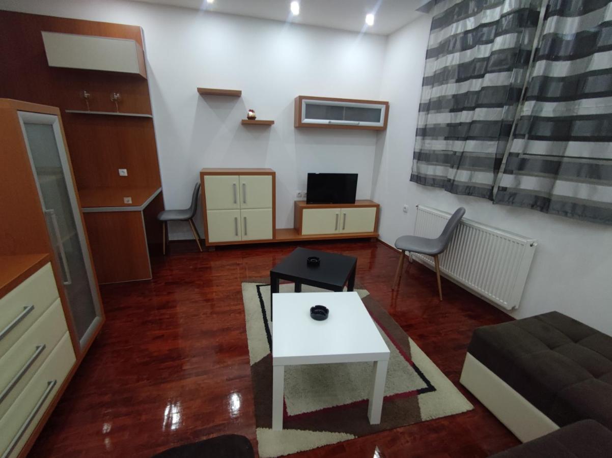 Nis Apartment Zewnętrze zdjęcie
